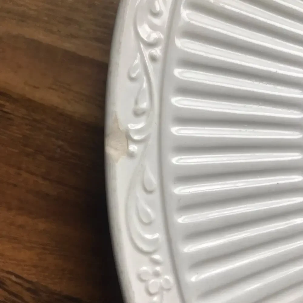 Mikasa Italian Countryside Dinner White Plates Set of 2 Y2K